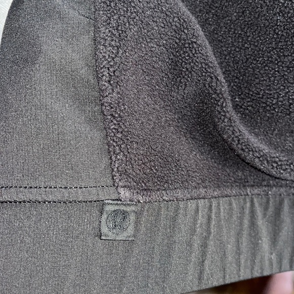 Lululemon Half zip fleece hoodie black - Picture 5 of 5